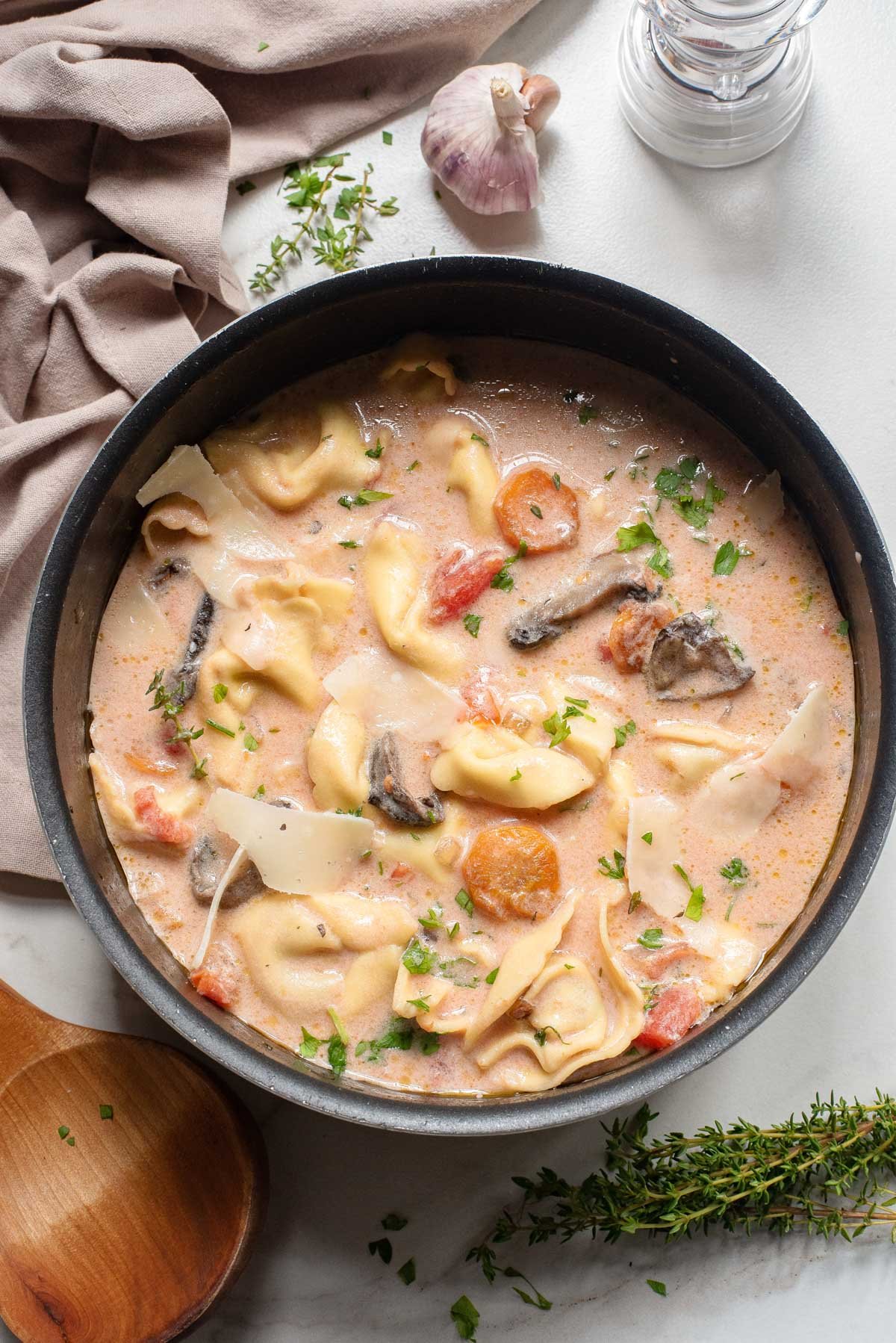 the completed tomato tortellini soup recipe